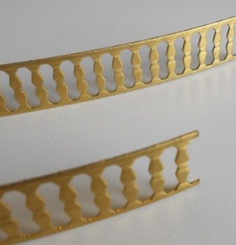 Moldura de latón 25 cm x 14 mm