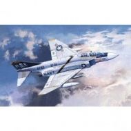 Maqueta de plástico Academy Avión USN F-4J VF-84 "Jolly Rogers"  Escala 1/48