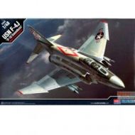 Avión USN F-4J VF-102 "Diamondbacks"  Escala 1/48