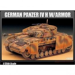 Tanque German Panzer IV H w/Armor. Escala: 1/35