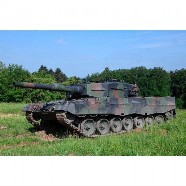 TANQUE GERMAN ARMY LEOPARD 2A4 1/72