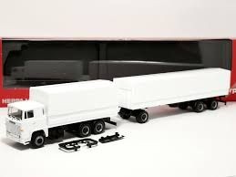 Scania 141 con dos remolques 1/87