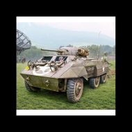 VEHÍCULO MILITAR M8 GREYHOUND 1:35