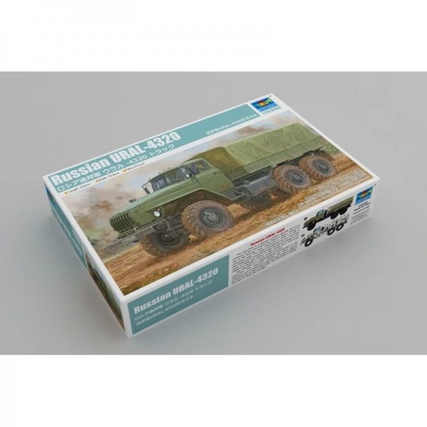 Ural 4320 ruso