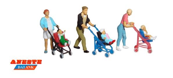 Padres con sus hijos 1/87