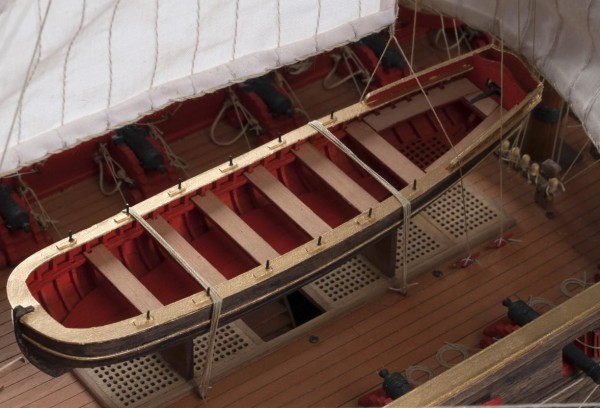 Bote de madera de 165 mm