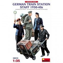 Figuras German Station Staff 30-40  Escala 1:35